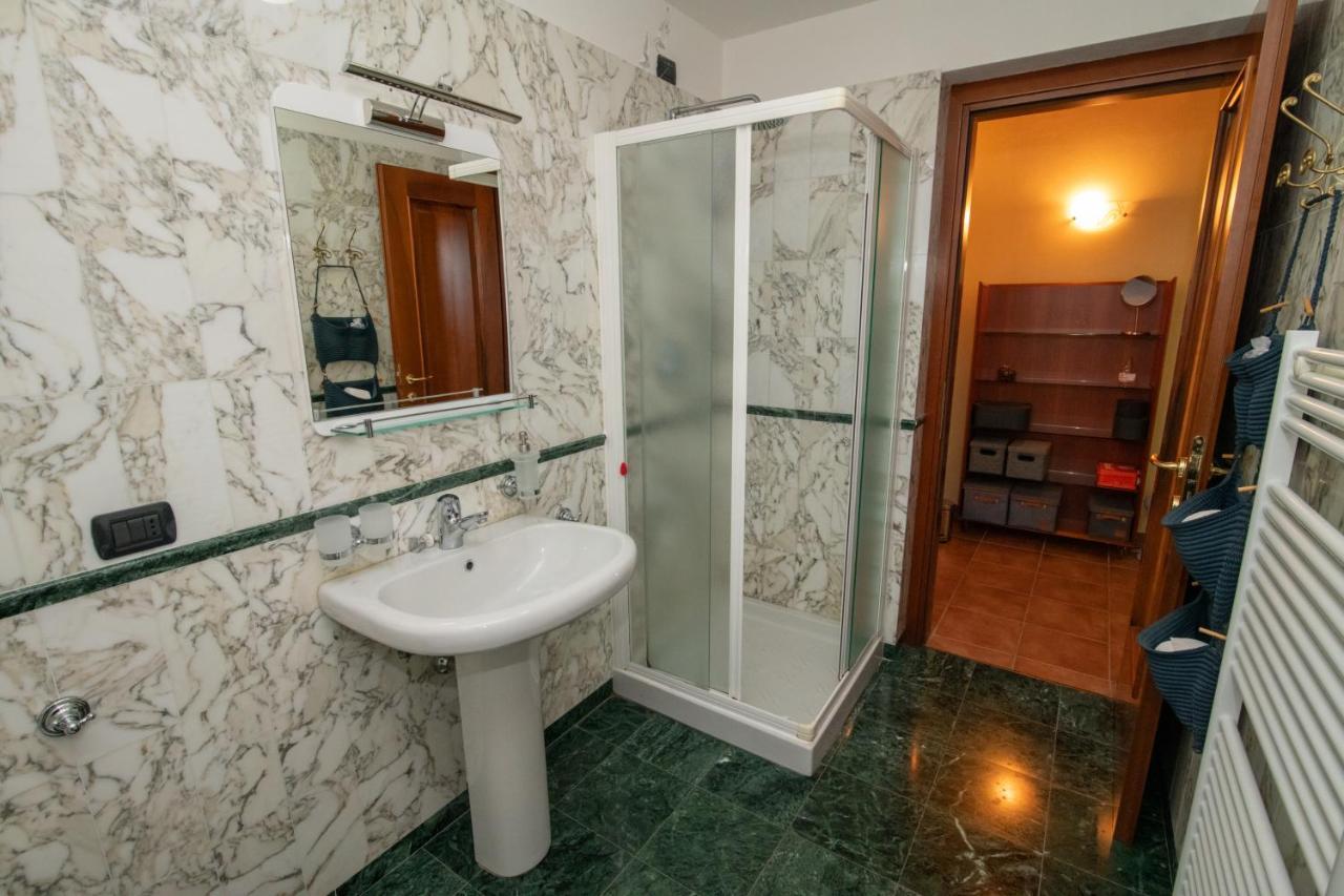 Villa Rina Deluxe And Cottage Порто Черезио Екстериор снимка