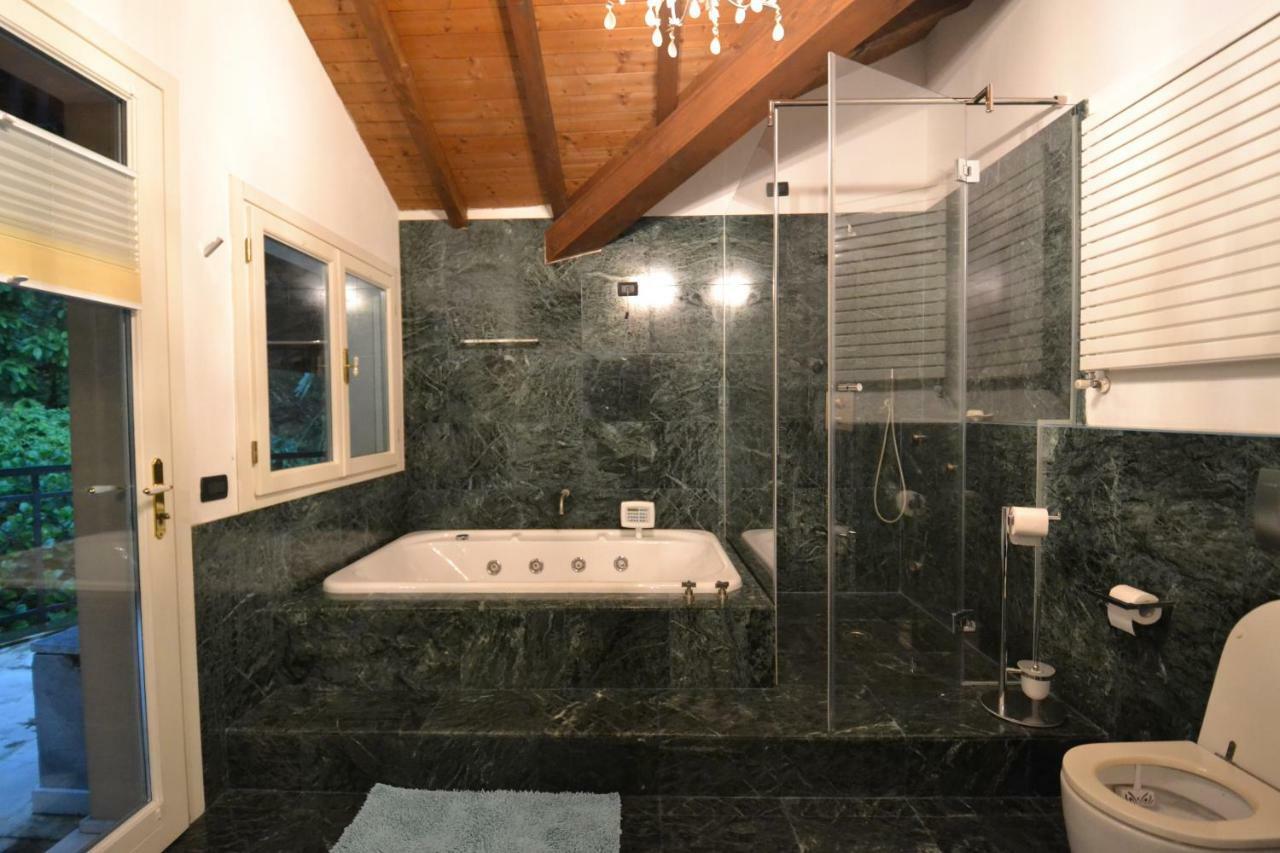 Villa Rina Deluxe And Cottage Порто Черезио Екстериор снимка